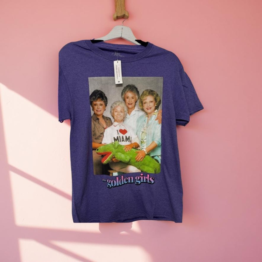 Golden Girls Purple Graphic T-Shirt Womens S Fun Pop Culture Tee BNWT Retro!!! - Picture 2 of 6